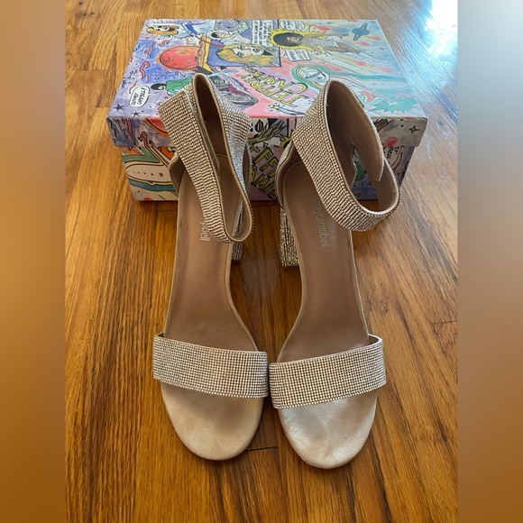 Jeffery Campbell Linsay Heels / Size: 9 - Picture 2 of 5